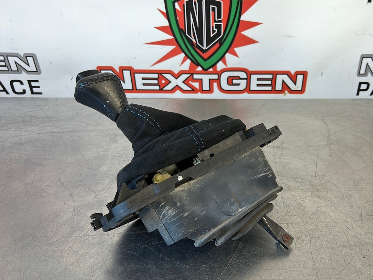 97 04 C5 CORVETTE AUTOMATIC SHIFTER ASSEMBLY OEM 252 NextGenPartsPlace