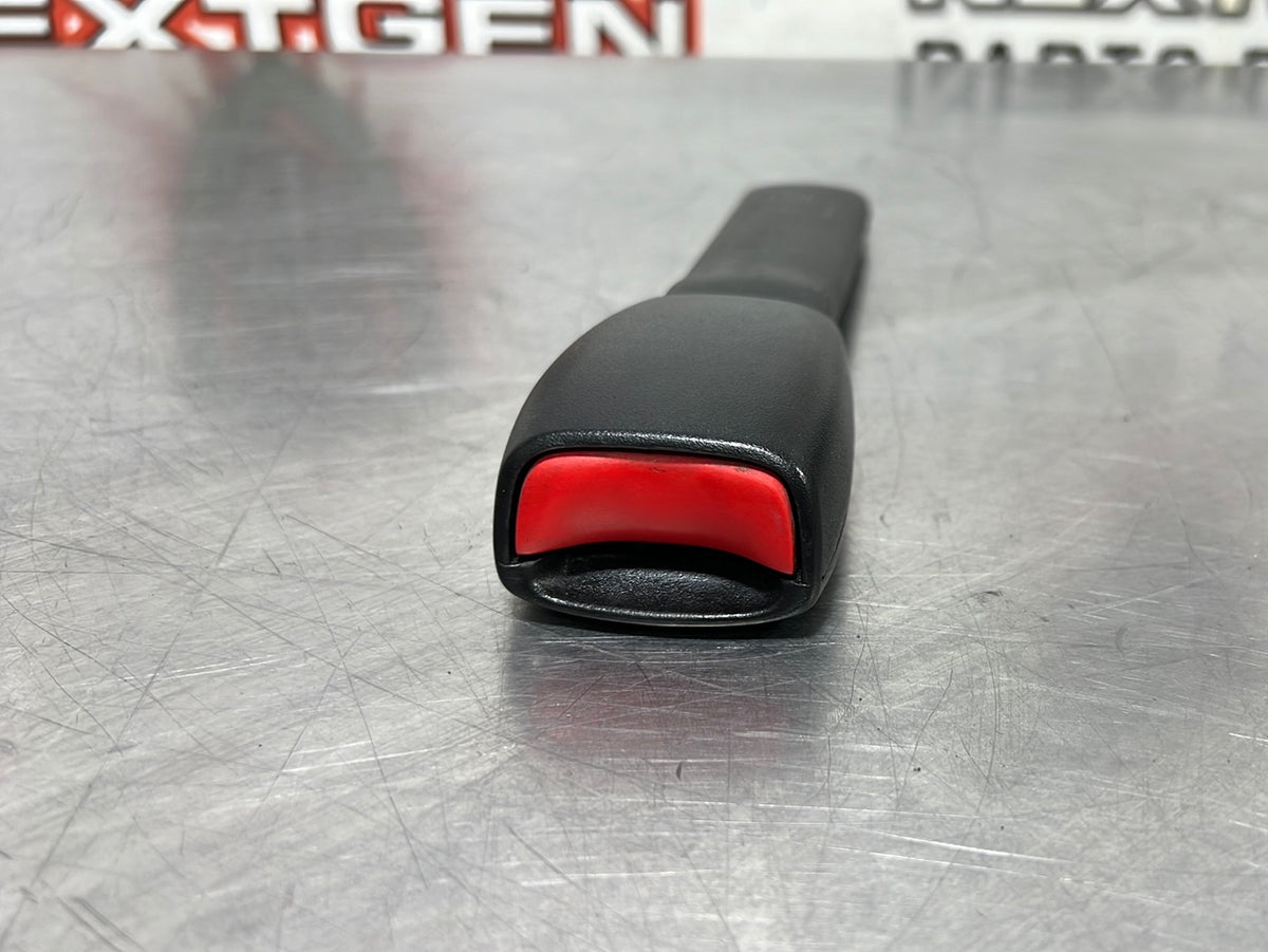 19972004 C5 CORVETTE SEAT BELT RECEIVER RH OEM NextGenPartsPlace