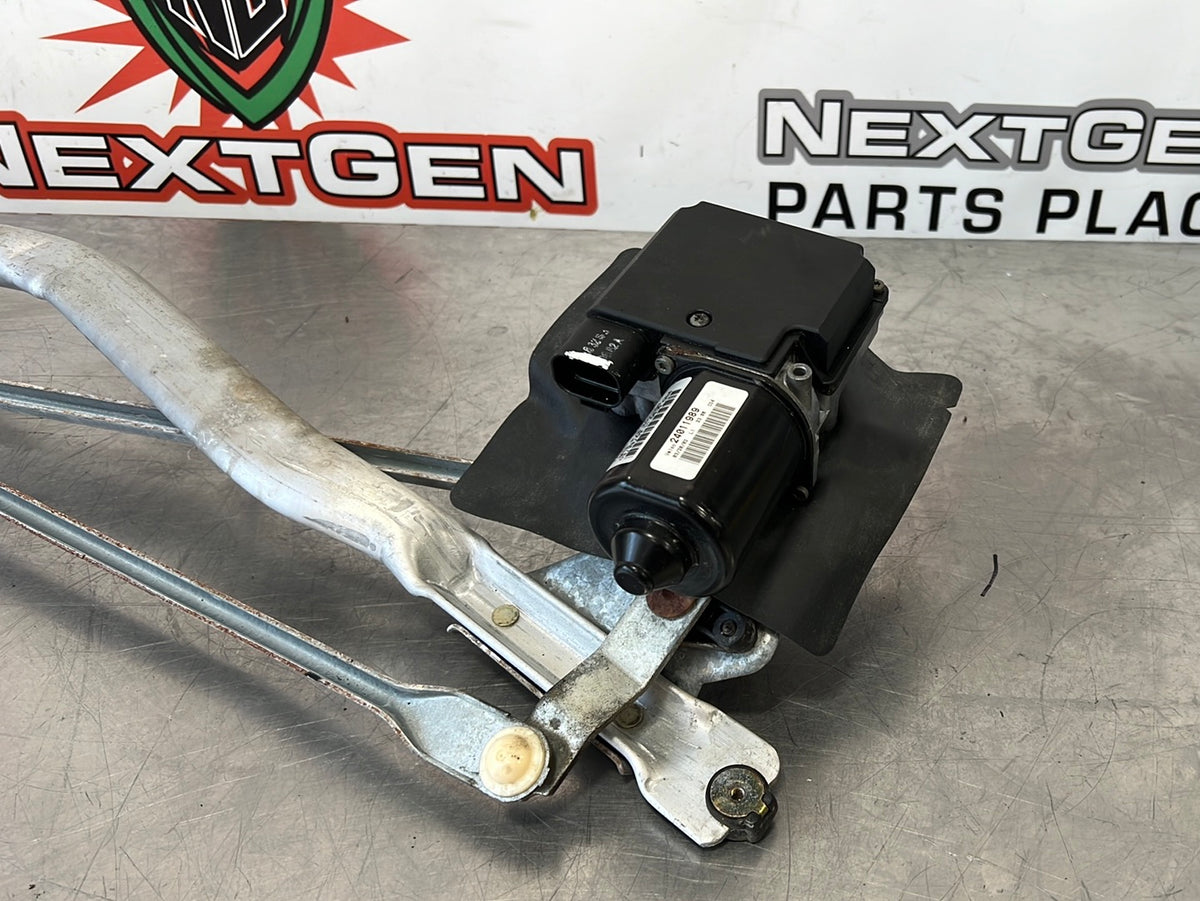 C5 CORVETTE WINDSHIELD WIPER ARM LINKAGE MOTOR ASSEMBLY OEM VV629