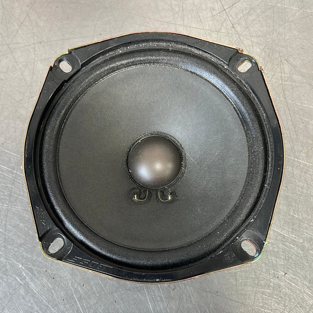 97- 04 C5 CORVETTE COUPE BOSE REAR SPEAKER ASSEMBLY OEM 10290828