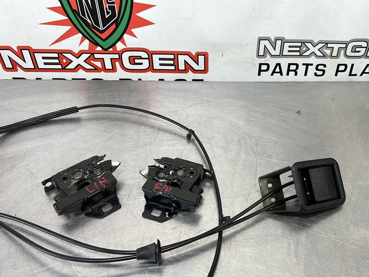 9704 C5 CORVETTE HOOD RELEASE LATCHES WITH CABLES OEM 303