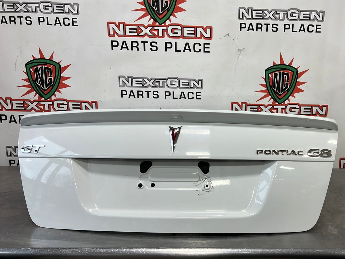 08 09 PONTIAC G8 TRUNK WITH SPOILER WHITE OEM 400 NextGenPartsPlace