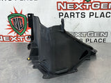 08 - 09 PONTIAC G8 AIR INLET PANEL HOUSING UPPER OUTER COVER TRIM OEM 92201178 #400