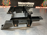 04-06 PONTIAC GTO RADIO MOUNT CENTER HOUSING 92093918 #1043