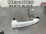 2019 CAMARO SS LH DRIVER SIDE DOOR HANDLE WHITE OEM #583