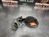 2004 PONTIAC GTO FUEL GAS DOOR ASSEMBLY BLCK OEM 92119899 #1191