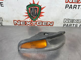 97-04 C5 CORVETTE FRONT RH TURN SIGNAL MARKER LIGHT OEM 16523618 #651