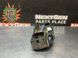 2008 GMC SIERRA 2500HD FUSE RELAY JUNCTION BLOCK 25815393_01 OEM #1096