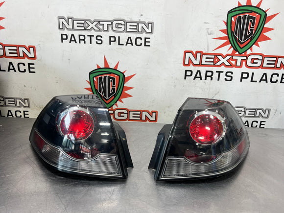 08 - 09 PONTIAC G8 LH RH REAR TAILLIGHTS OEM #555