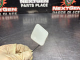 2011 CADILLAC CTS-V COUPE FRONT BUMPER TOW HOOK COVER WHITE DIAMOND OEM #1305