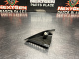 04-06 GTO PASSENGER RIGHT SIDE DOOR PANEL MIRROR VENT TRIM OEM 92091111 #987