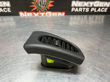 05-13 C6 CORVETTE RIGHT SIDE DASH VENT OEM 10323198 #1080