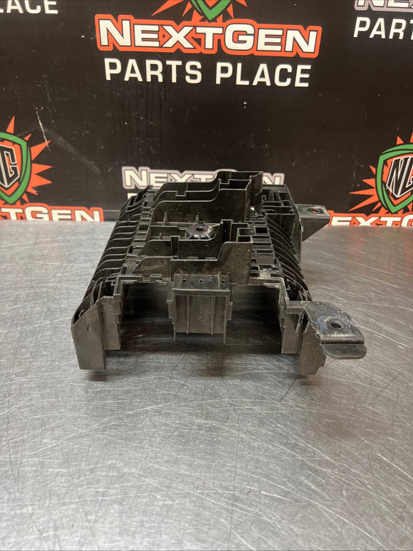 2017 C7 CORVETTE FUSE BOX BRACKET #1181