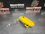 04 PONTIAC GTO DRIVER SIDE LH EXTERIOR DOOR HANDLE YELLOW OEM #1269