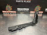 2010 CAMARO SS PASSENGER SIDE RH HEADLIGHT SUPPORT BRACKET 00057547 OEM #999