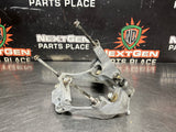 08-09 PONTIAC G8 GT AC COMPRESSOR BRACKET W/ HARDWARE 92067327 OEM #1036