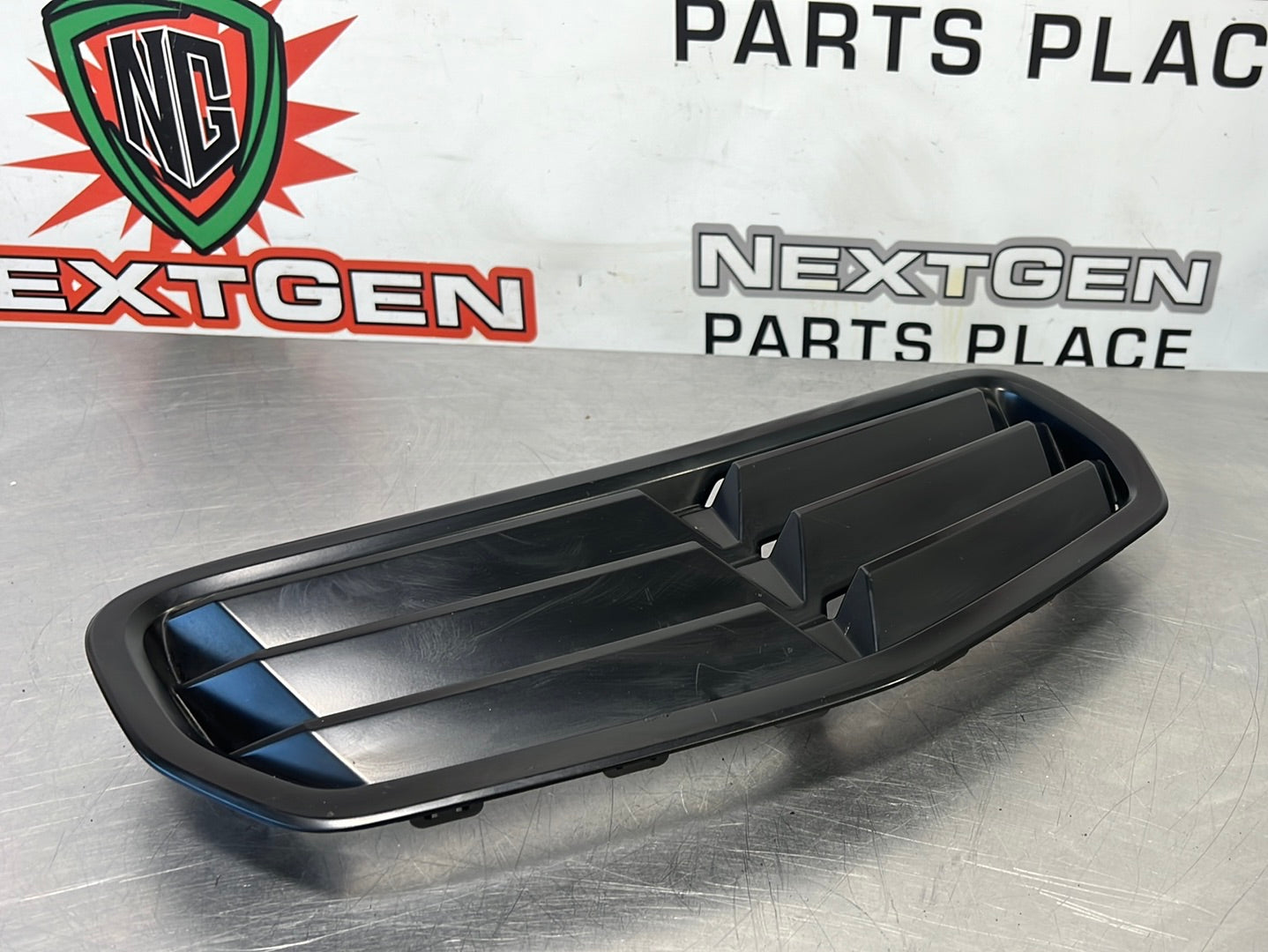 2021 CAMARO SS HOOD SCOOP VENT OEM 264 NextGenPartsPlace