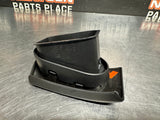 05-13 C6 CORVETTE RIGHT SIDE DASH VENT OEM 10323198 #1194