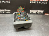 2013 GMC SIERRA 3500 DIESEL 6.6 UNDERHOOD FUSE BOX 22798216 OEM #1131