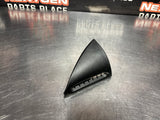 04-06 GTO DRIVER LH SIDE DOOR PANEL MIRROR VENT TRIM OEM 92091112 #1043