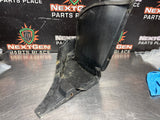 1998 C5 CORVETTE FRONT FENDER WHEEL LINER RH PASSENGER SIDE OEM 10298464 #1613