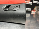 04 - 06 PONTIAC GTO RED GLOVE BOX OEM #901