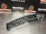 08-09 PONTIAC G8 GT LOWER FRONT FOG LIGHT GRILLE DRIVER SIDE LH 92201769 OEM 948