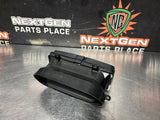 04 - 06 PONTIAC GTO CENTER DASH AC VENT HAZARD LIGHT OEM 92084219 #1293
