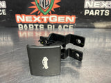 08-09 PONTIAC G8 HOOD RELEASE LATCH OEM #1590