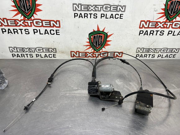 2004 PONTIAC GTO CRUISE CONTROL MODULE AND ACTUATOR OEM #620