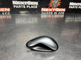 04-06 PONTIAC GTO RH PASSENGER SIDE INTERIOR DOOR HANDLE 92050974 #1306