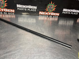 04-06 PONTIAC GTO PASSENGER SIDE RH DOOR TO WINDOW WEATHER STRIP SEAL OEM #1269