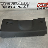 05 - 13 C6 CORVETTE KNEE BOLSTER / PANEL OEM 15282995 #VV64