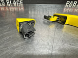 2010 CAMARO SS RIGHT FRONT DRIVER EXTERIOR DOOR HANDLE RALLY YELLOW OEM #1006
