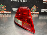08 - 09 PONTIAC G8 RH PASSENGER TAIL LIGHT BRAKE LIGHT OEM #1178