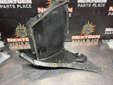 1998 C5 CORVETTE FRONT FENDER WHEEL LINER RH PASSENGER SIDE OEM 10298464 #1613