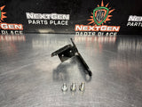 04-06 PONTIAC GTO POWER STEERING RESERVOIR BRACKET OEM #1306