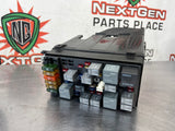 97-04  C5 CORVETTE FUSE RELAY CONTROL CENTER 15329393 #651