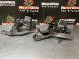 2008 C6 CORVETTE OEM FRONT SEAT BELTS DRIVER / PASSENGER BLK W/ BRACKETS #1266