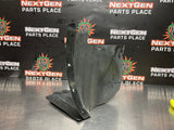 05 - 13 C6 CORVETTE RH WHEEL LINER RIGHT FRONT FENDER LINER OEM 15806318 #1038