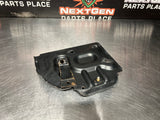 04 - 06 PONTIAC GTO BATTERY TRAY WITH HOLD DOWN OEM #910