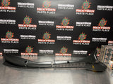 2002 C5 CORVETTE WIPER COWL 10446063 OEM #742