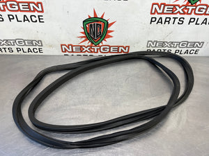 97-04 C5 CORVETTE REAR HATCH WEATHER STRIP OEM #628