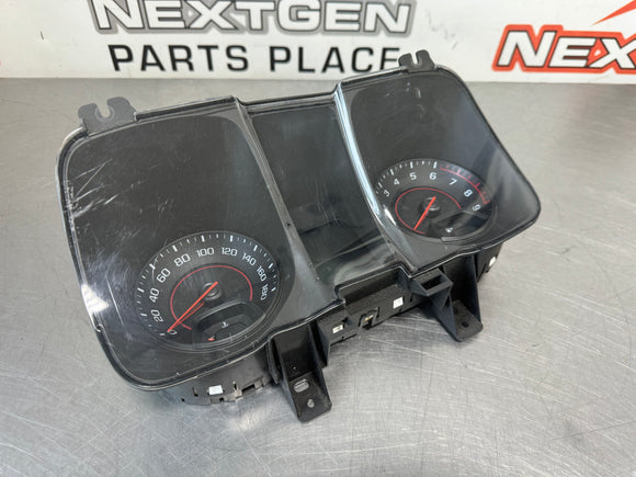 10-15 CAMARO SS INSTRUMENT CLUSTER OEM 92242410 84,497 MILES #51