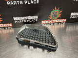 08-09 PONTIAC G8 GT RH PASSENGER SIDE KIDNEY GRILLE OEM 92201781 #602