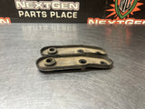 2004 CADILLAC CTS-V UPPER RADIATOR MOUNTS 25771546 OEM #1193