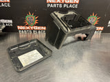 2004 SILVERADO K2500 6.6 FUSE BOX COVER/LID 15200390 AND BRACKET OEM #859