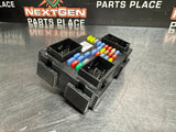 2013 GMC SIERRA 2500HD CABIN FUSE BLOCK 22925213 OEM #1031