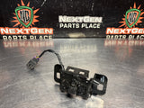 2014 C7 CORVETTE PASSENGER SIDE HOOD LATCH OEM 23436574 #1604