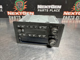 2006 CHEVY 3500 RADIO CD PLAYER OEM 15234915 #1342
